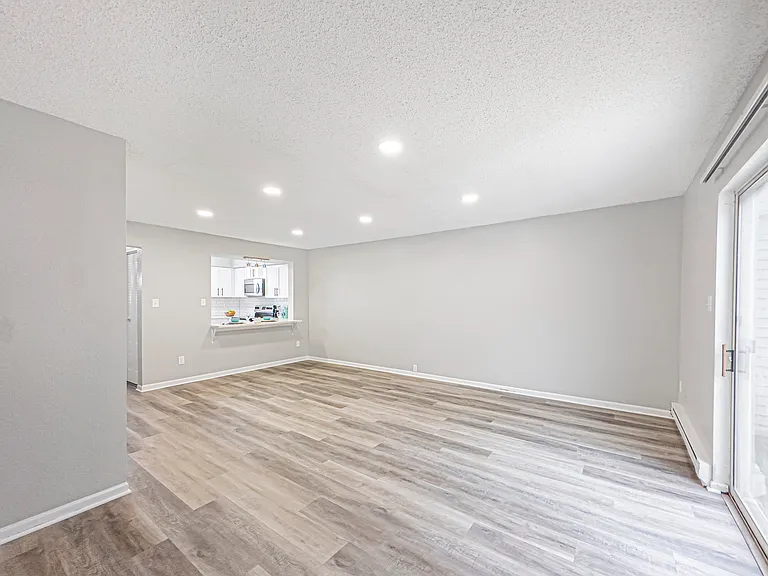 Yorktowne Pointe — Photo 20