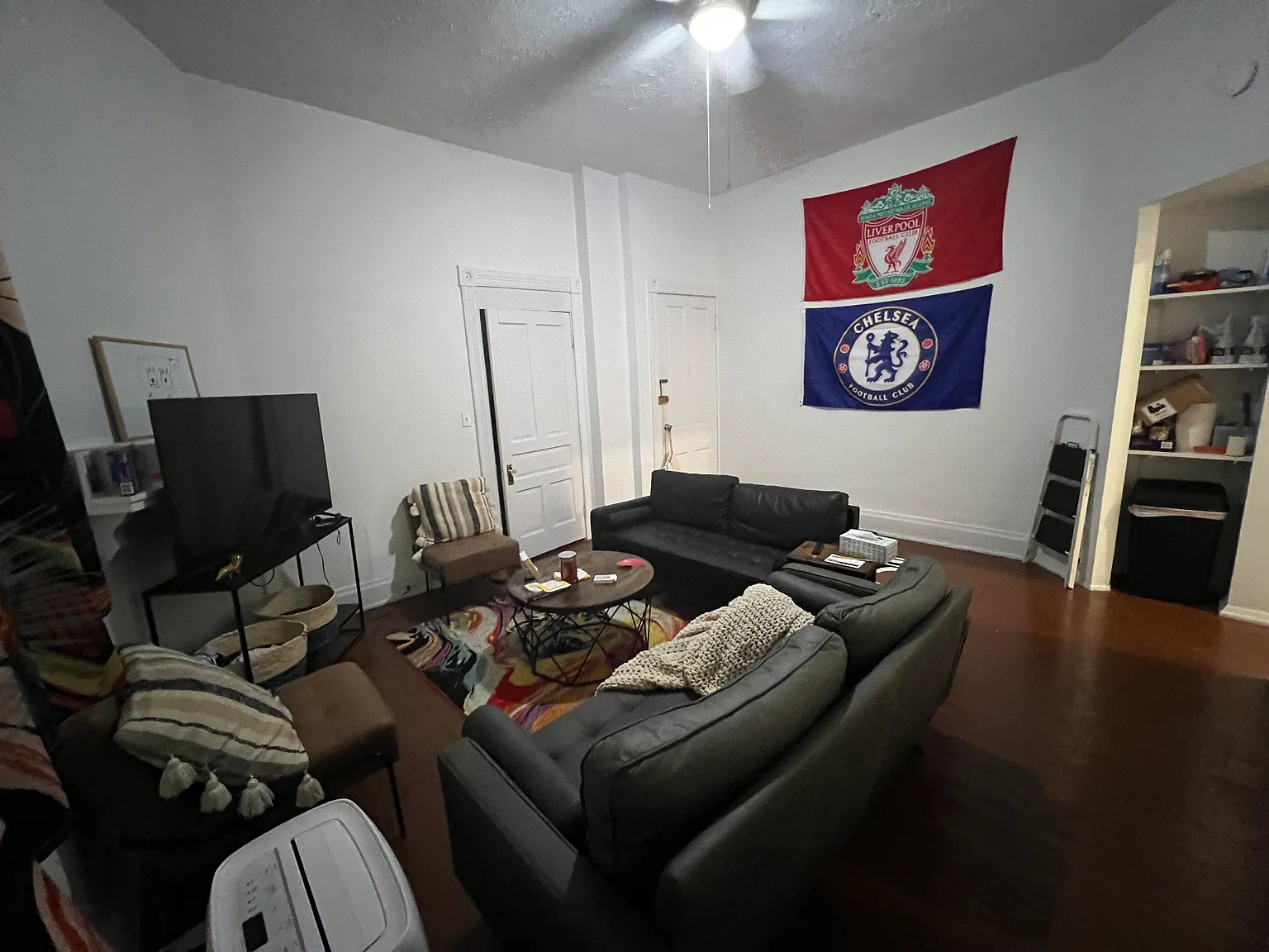 2332 Chickasaw St — Photo 3