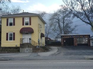 58 James St, Worcester, MA 01603