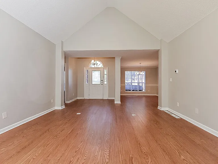 134 Brookhaven Ln — Photo 5