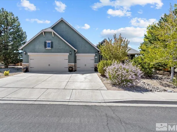 5425 Summer Sun Ct, Sun Valley, NV 89433