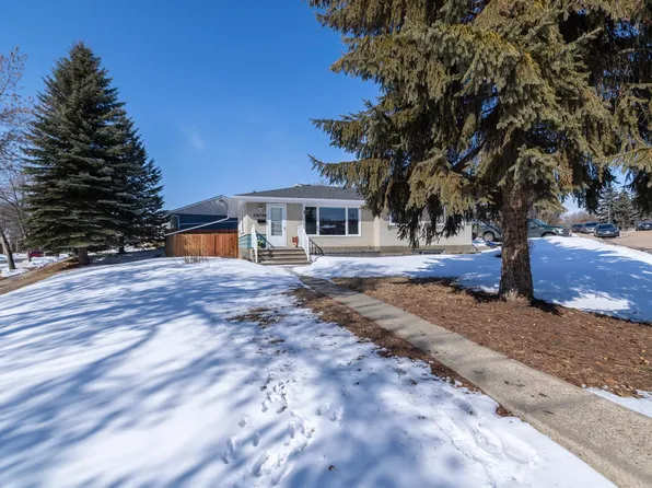 12 Mill Dr, Saint Albert, AB T8N 1J6