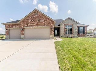 1220 Merriam Pkwy, O'Fallon, IL 62269