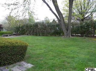 4608 Danbury Rd, Harrisburg, PA 17109