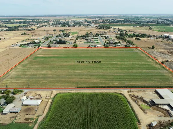 10183 Pringle Ave, Galt, CA 95632