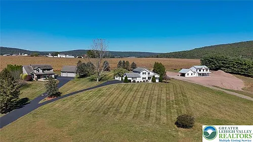 1319 Shady Ln Photo 1