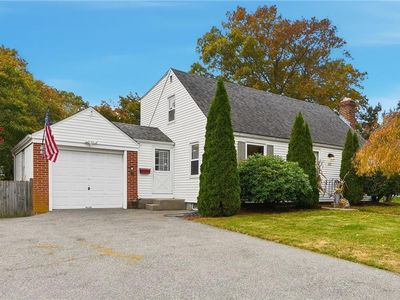 63 Massasoit Dr, Warwick, RI, 02888