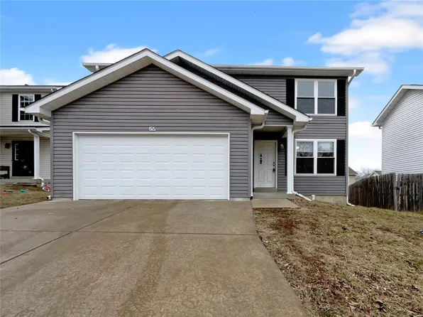 252 Equestrian Dr, Winfield, MO 63389
