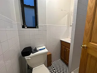 Rented by JB Mac Real Estate Inc.