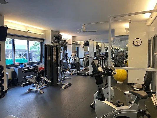 Sold by Hauseit LLC | media 11
