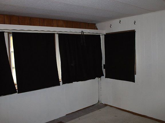 2nd image of 11 Monticello Ct