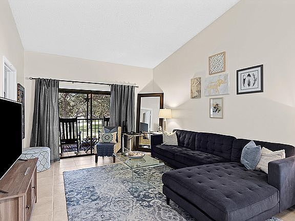 2nd image of 3119 Millwood Ter APT M239