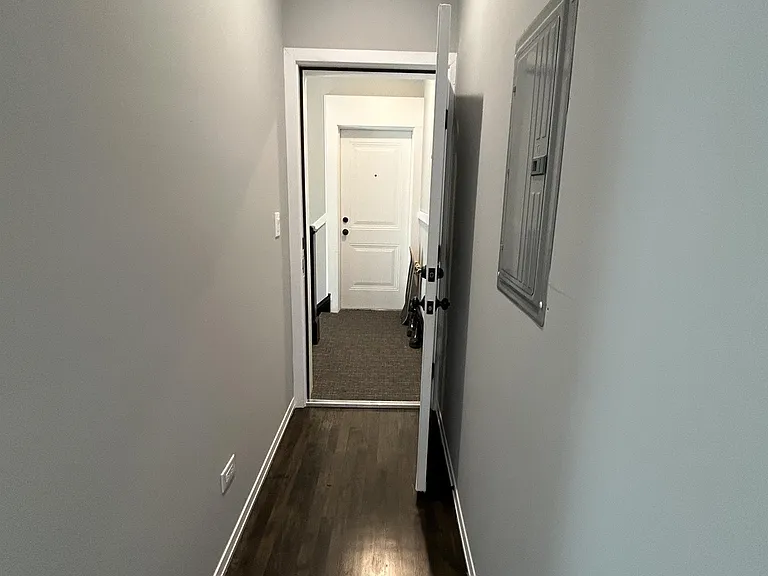 3673 N Elston Ave — Photo 19
