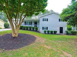 541 Carithers Rd, Lawrenceville, GA 30046