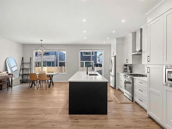 4th image of 40 W Grove Line SW