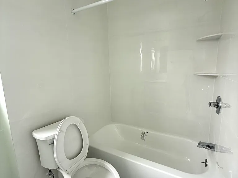 21 Edgar St #2 — Photo 6