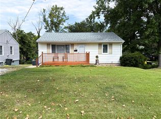 63 Oak Ridge Dr, Decatur, IL 62521