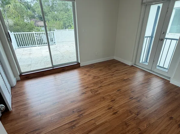 3203 Mary St, Miami, FL 33133