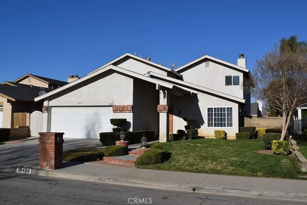 5 bed, 2568 sqft, $5,500 — Photo 1