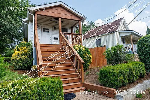 1902 26th Ave S Photo 1
