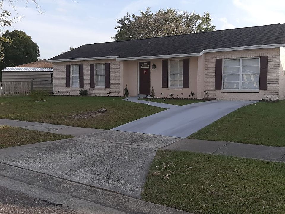 1st image of 4014 Killian Dr