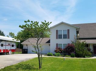 1025 S Tower Rd, Carbondale, IL 62901