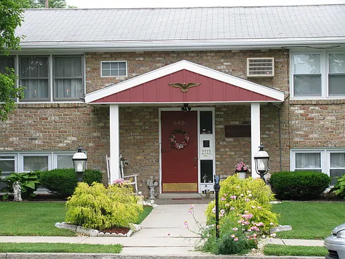 540 N Lincoln St #B Photo 1
