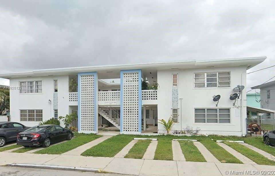 2nd image of 501 NE 82nd Ter APT 5