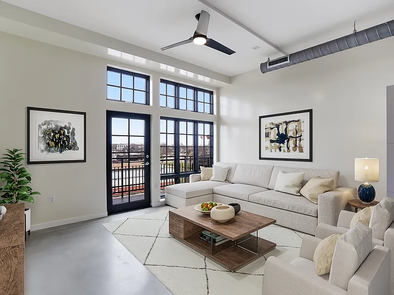 2235 E 6th St #315 — Photo 7