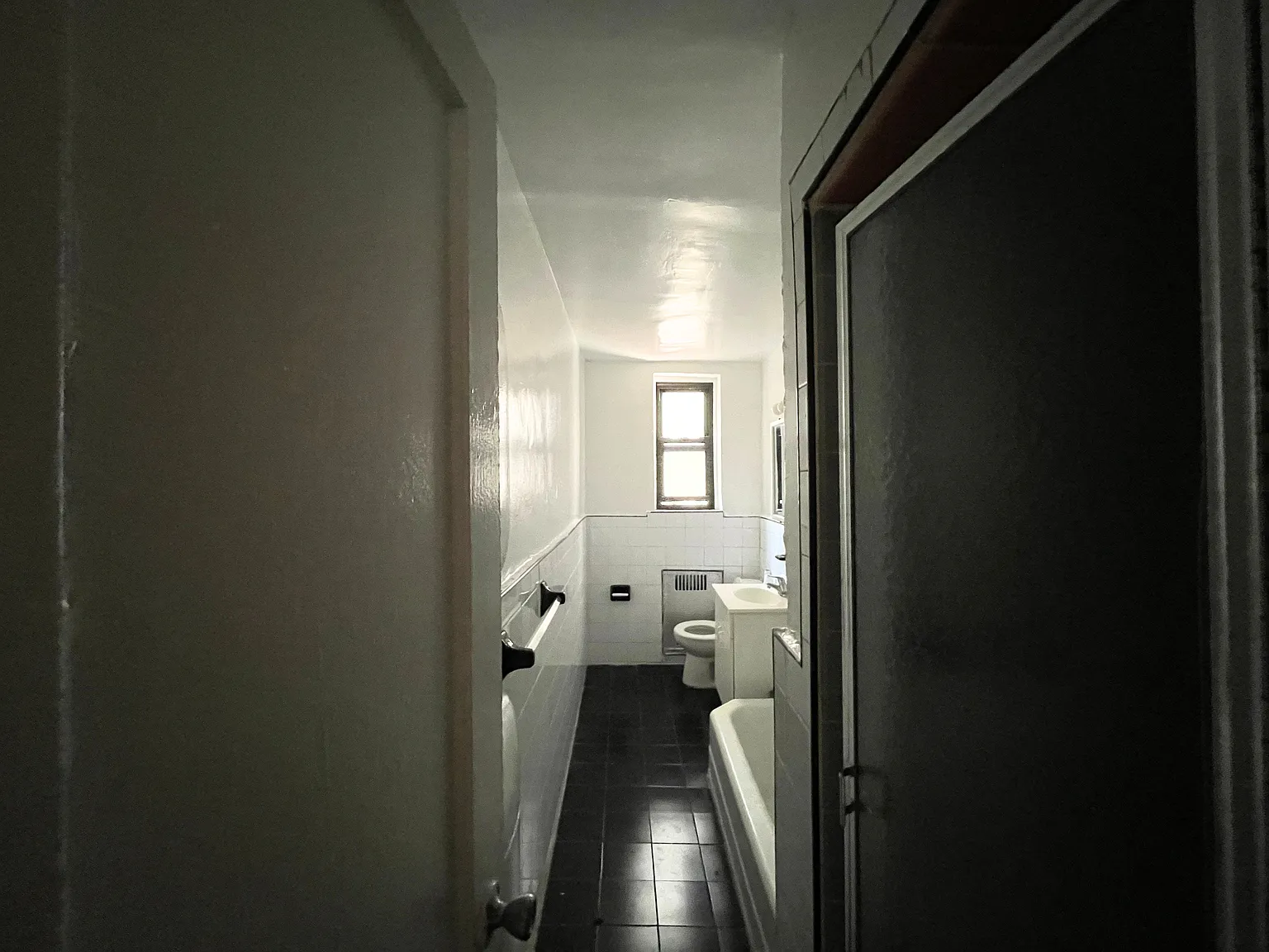 919 Park Place — Photo 1