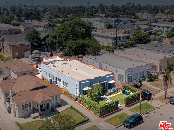 2211 S Bronson Ave, Los Angeles, CA 90018