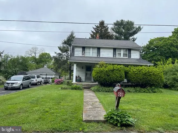 18230 Shawley Dr, Hagerstown, MD 21740