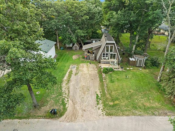 2nd image of 8134 243rd Ave NE