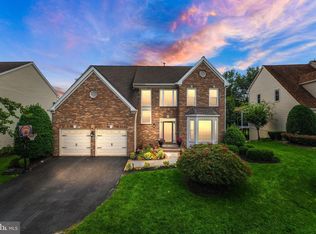 13205 Stable Brook Way, Herndon, VA 20171
