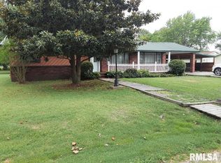 104 S Pecan St, Royalton, IL 62983