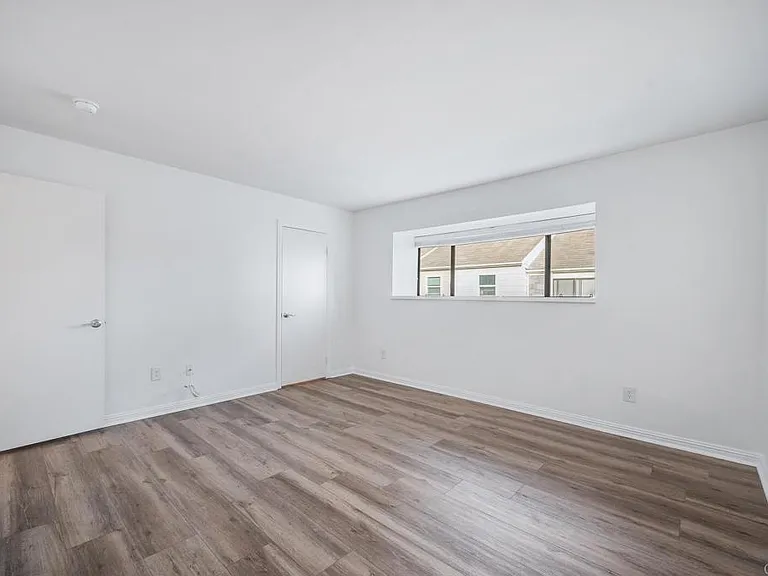 851 Del Mar Downs Rd #E — Photo 14