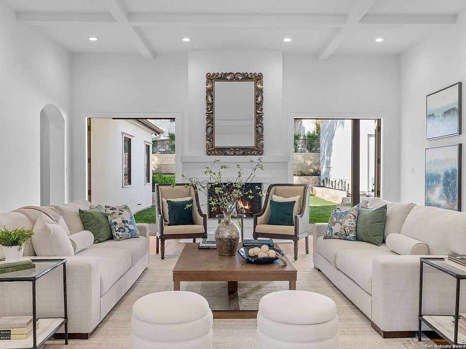 1st image of 817 Garraty