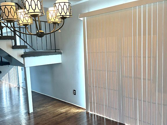 2nd image of 411 E 60th Pl