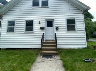 2 Arletta Ave #1, Worcester, MA 01602