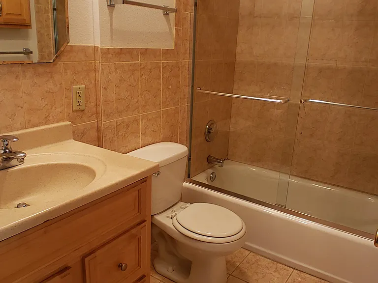 2713 Delaware St SE — Photo 24