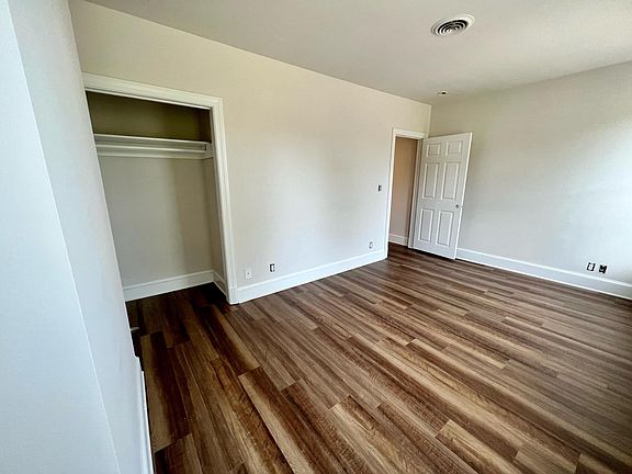 4th image of 1513 W Main St #A