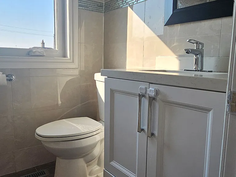 187 Epsom Downs Dr #MAIN — Photo 11
