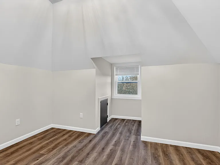 3605 Cambridge Ave — Photo 46