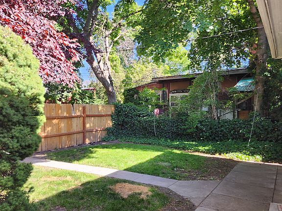 4th image of 2319 S Lake St #A