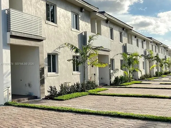 14211 SW 126th Path #14211, Miami, FL 33186