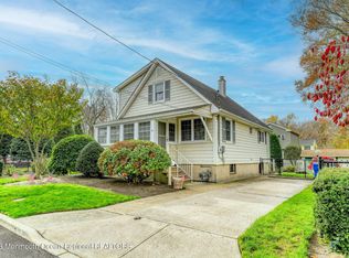 11 Mercer Ave, Port Monmouth, NJ 07758