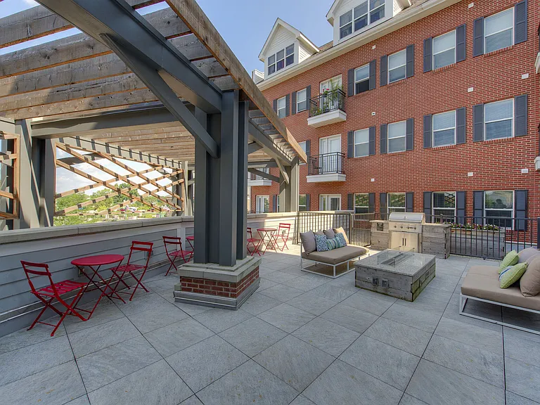 Flats at Switch — Photo 17