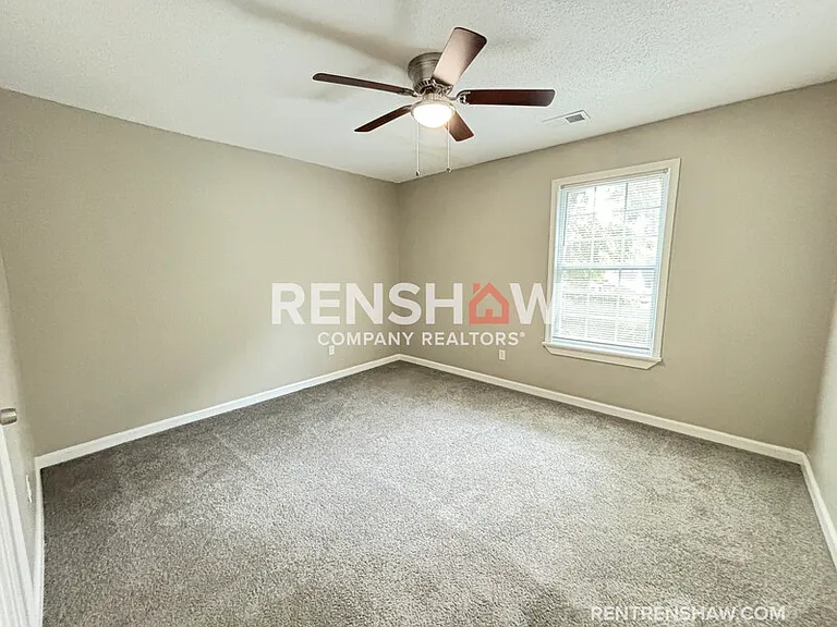 1272 Semmes St — Photo 27