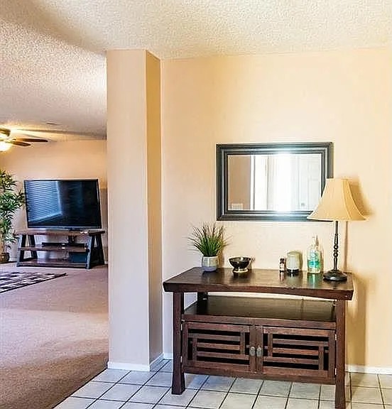 4060 Elkridge Dr — Photo 11