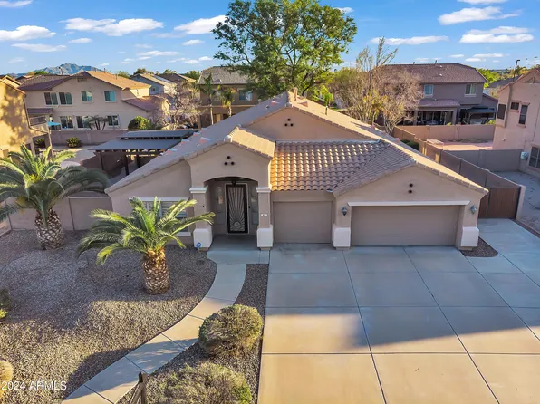 83 E LOWELL Avenue, Gilbert, AZ 85295